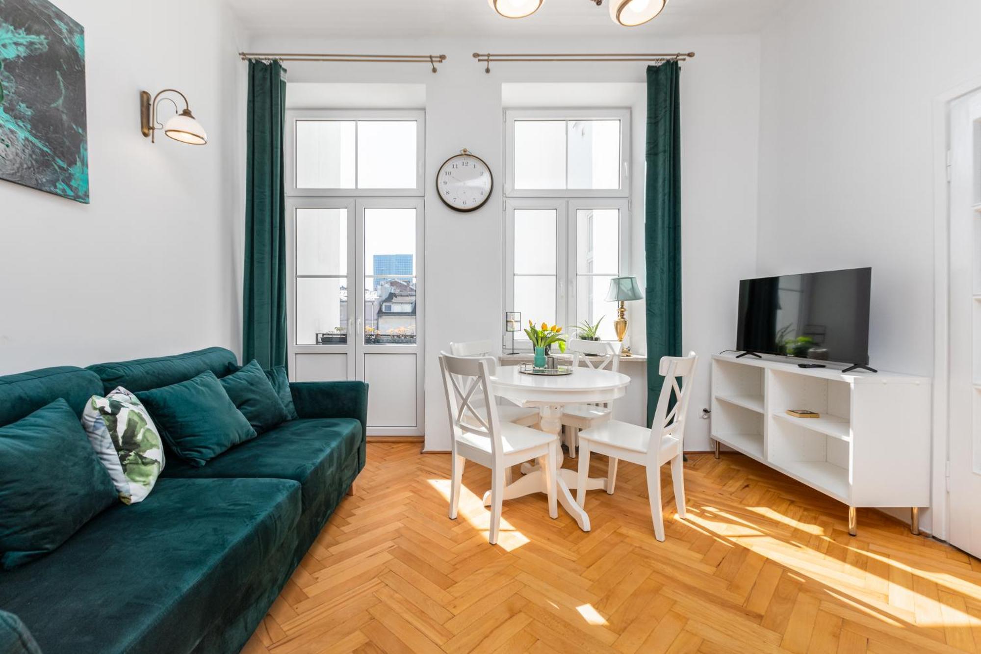 Nowy Swiat 28 By Homeprime Warsaw Luaran gambar