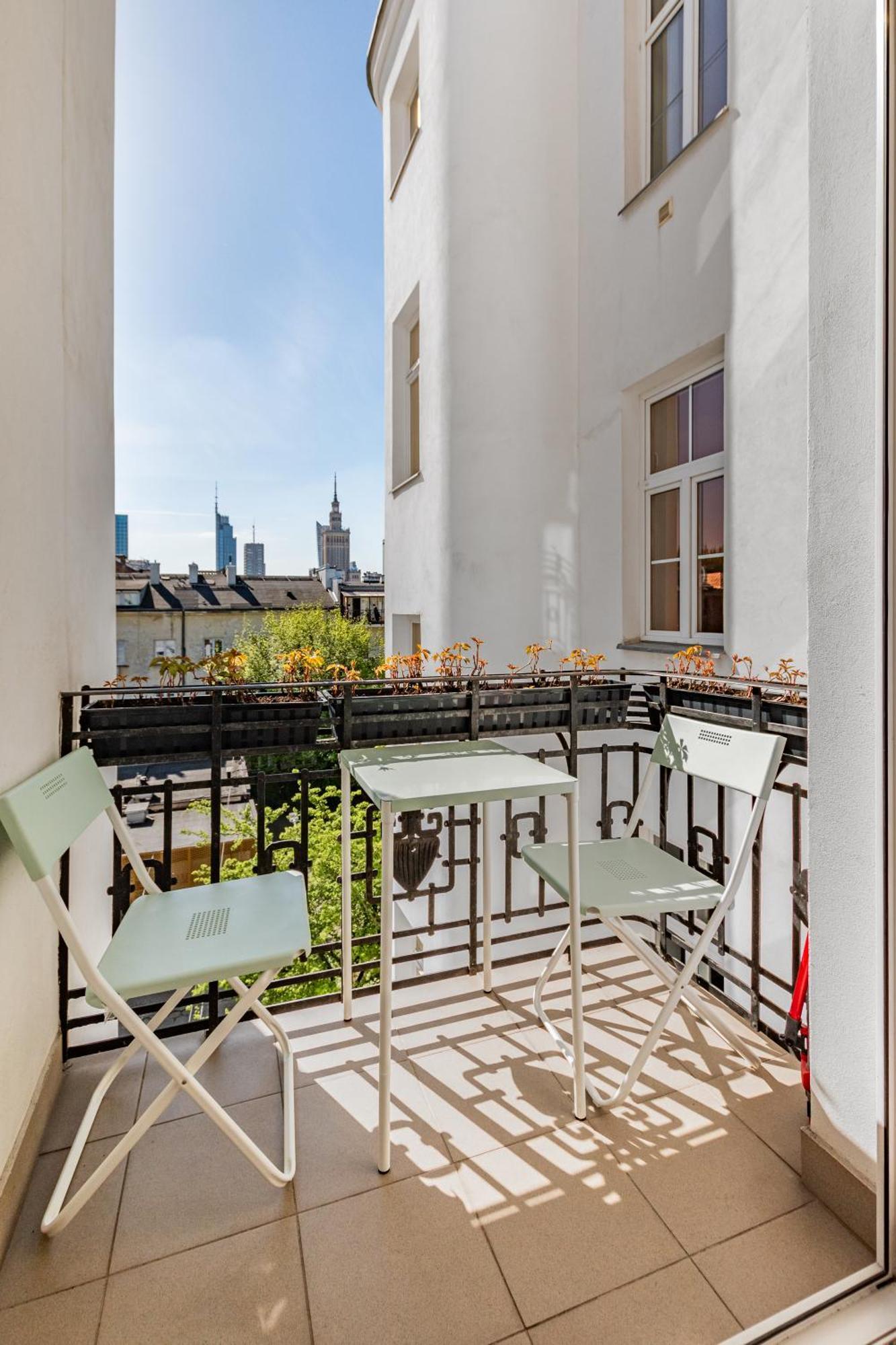 Nowy Swiat 28 By Homeprime Warsaw Luaran gambar