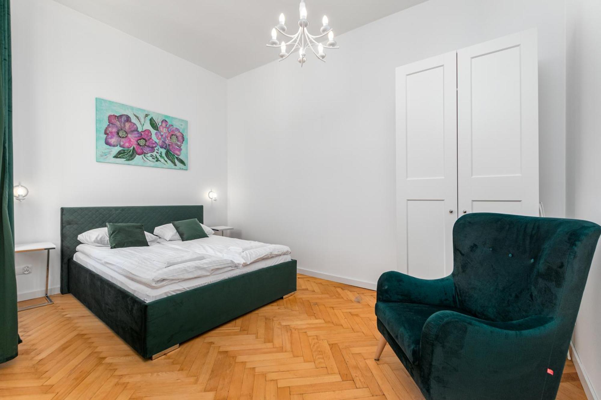 Nowy Swiat 28 By Homeprime Warsaw Luaran gambar